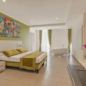 Trevi Otel