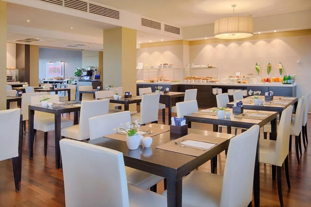 Nh Padova Hotel