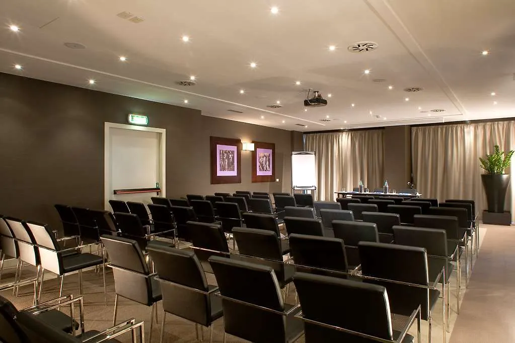 Hotel Savhotel Mantegna Padova